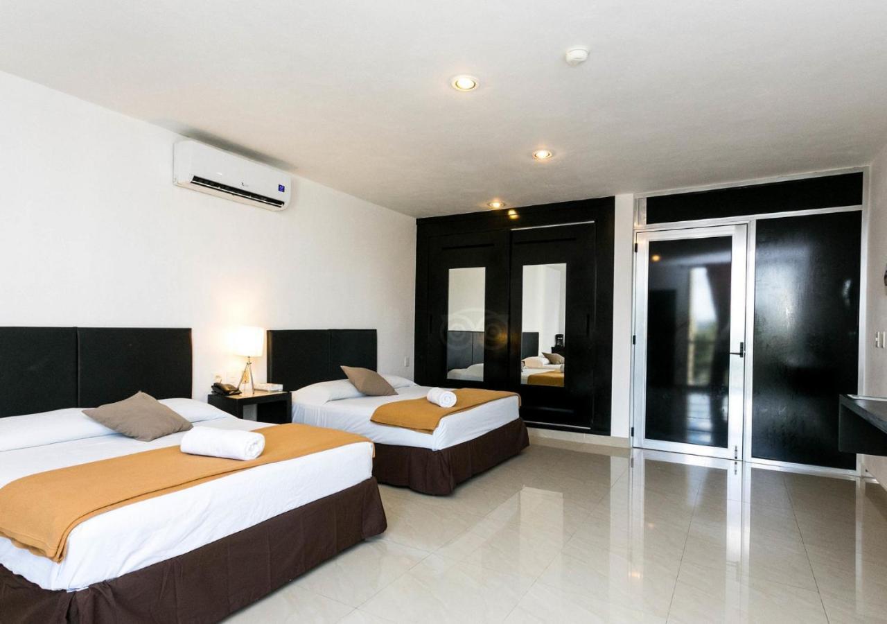 Sunrise 42 Suites By Holiday In Playa Playa del Carmen Exteriér fotografie